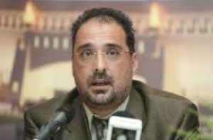 &Beta;&Gamma;&Eta;&Kappa;&Epsilon; &Eta; &Pi;&Rho;&Omega;&Tau;&Eta; &Alpha;&Pi;&Omicron;&Phi;&Alpha;&Sigma;&Eta; &Kappa;&Alpha;&Iota; &Epsilon;&Sigma;&Kappa;&Alpha;&Sigma;&Epsilon; &Eta; &Pi;&Rho;&Omega;&Tau;&Eta; &Mu;&Pi;&Omicron;&Mu;&Pi;&Alpha; (&Alpha;&Nu;&Iota;&Kappa;&Alpha;&Nu;&Omicron;&Tau;&Eta;&Tau;&Alpha;, &Pi;&Rho;&Omicron;&Chi;&Epsilon;&Iota;&Rho;&Omicron;&Tau;&Eta;&Tau;&Alpha;; Ή &Kappa;&Alpha;&Iota; &Tau;&Alpha; &Delta;&Upsilon;&Omicron;;)